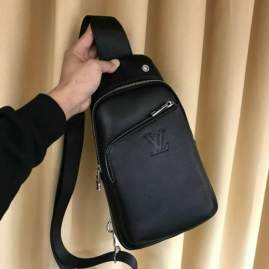 Picture of Louis Vuitton Mens Bags _SKUfw156801642fw